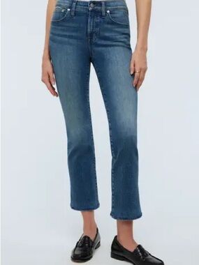 Mid Rise Kick Out Flare